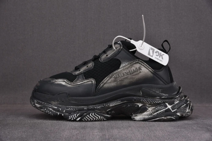 GoodFit BLCG TRIPLE SNEAKER 2504