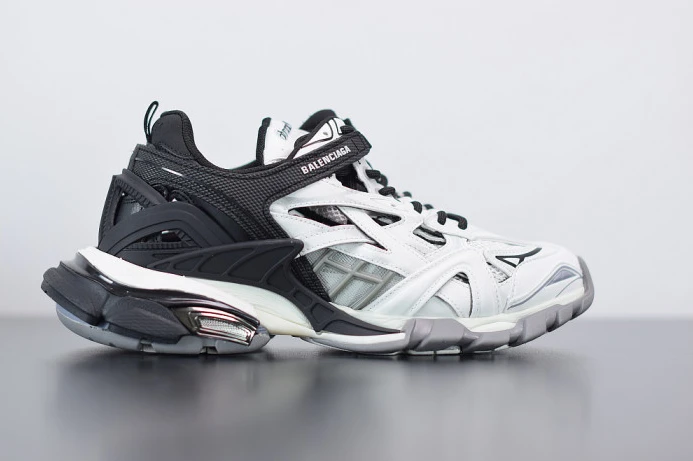 GoodFit BLCG Track 2 570391 W2GN3 2601
