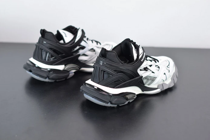GoodFit BLCG Track 2 570391 W2GN3 2601