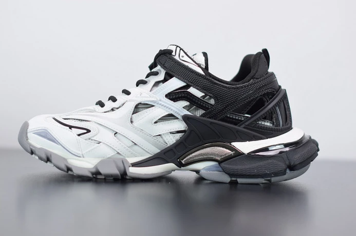 GoodFit BLCG Track 2 570391 W2GN3 2601