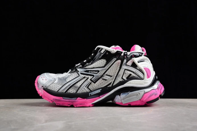 GoodFit Ba*len*cia*ga runner w3rbw 2341