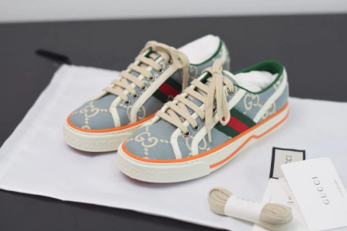 GoodFit GUCC RHYTON SNEAKER 196668 DRW00 2937