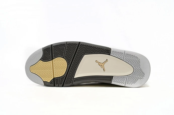 GoodFit Jordan 4 Retro SE Craft Photon Dust DV3742- 999