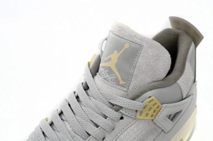 GoodFit Jordan 4 Retro SE Craft Photon Dust DV3742- 999