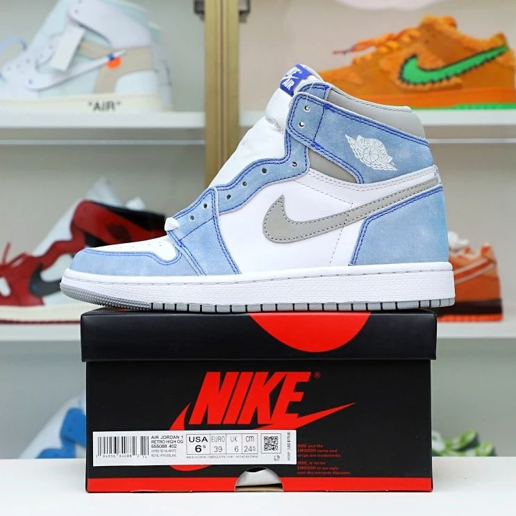 GoodFit Kimikick AIR JORDAN 1 RETRO HIGH OG 'HYPER ROYAL' 1985