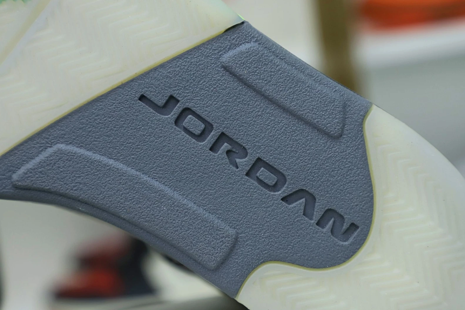 GoodFit Kimikick AIR JORDAN 5 RETRO 'GREEN BEAN' 1926
