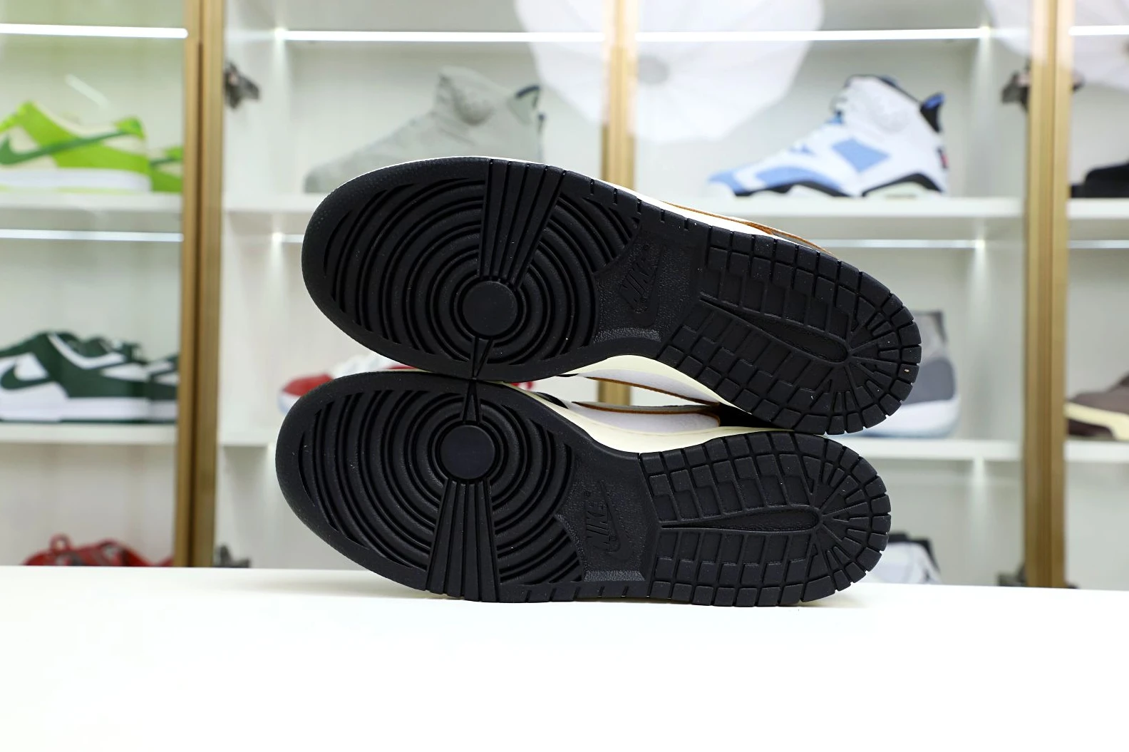 GoodFit Kimikick HUF x Nike Dunk Low San Francisco 3505