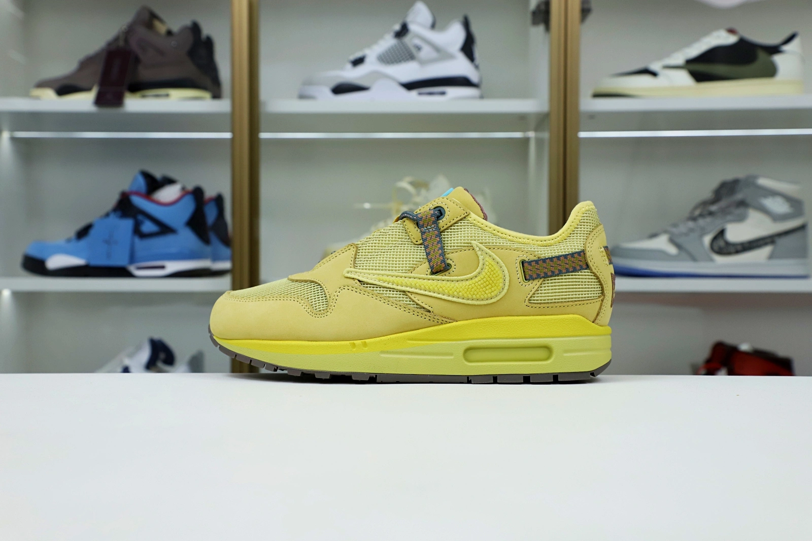 1st Kicks GoodFit Kimikick TRAVIS SCOTT X NIKE AIR MAX 1 WHEAT DO9392- 3478