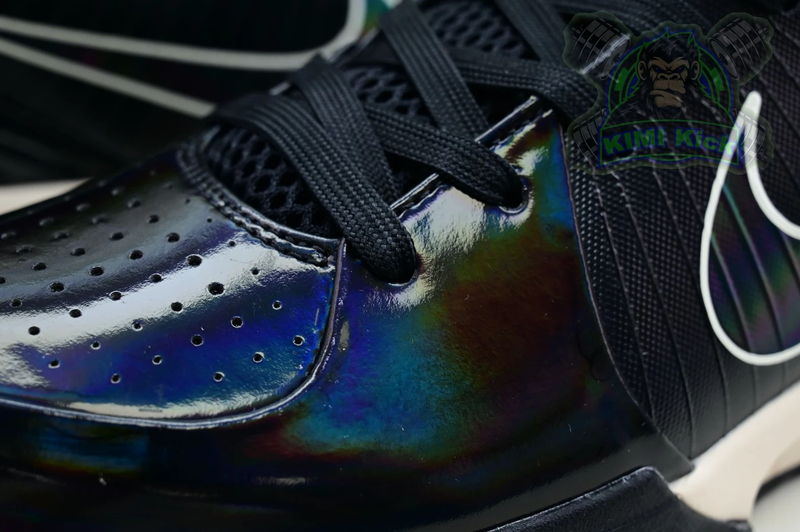 GoodFit Kimikick UNDEFEATED x Nike Zoom Kobe 4 Protro 3398