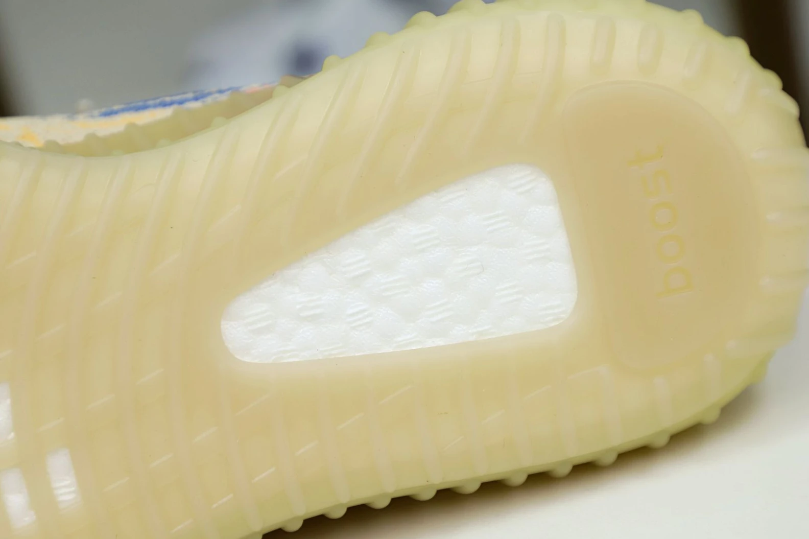 GoodFit Kimikick YEEZY BOOST 350 V2 'MX OAT' 39