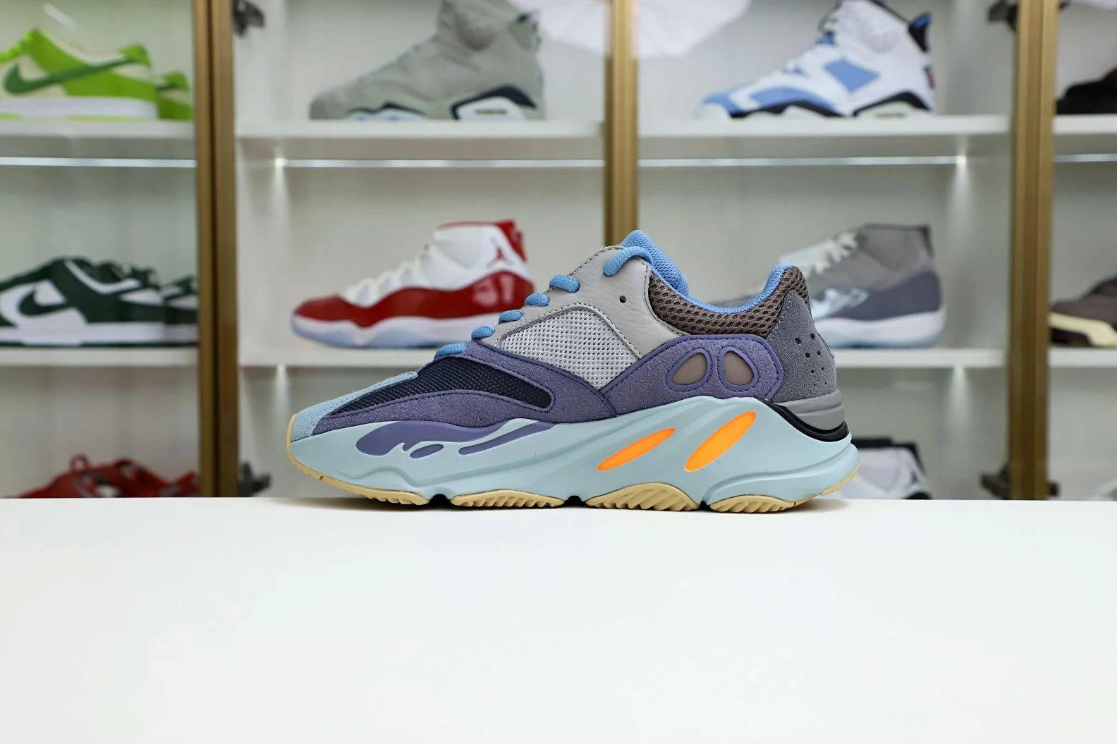 GoodFit Kimikick YEEZY BOOST 700 'CARBON BLUE' 41
