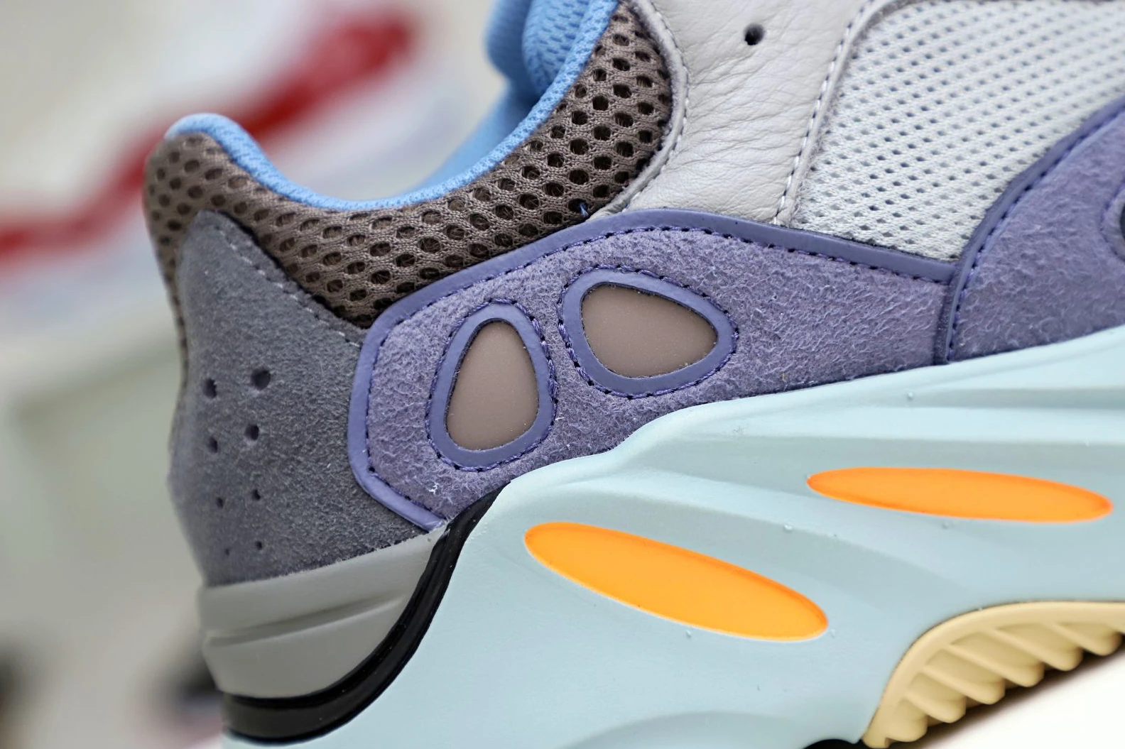 GoodFit Kimikick YEEZY BOOST 700 'CARBON BLUE' 41