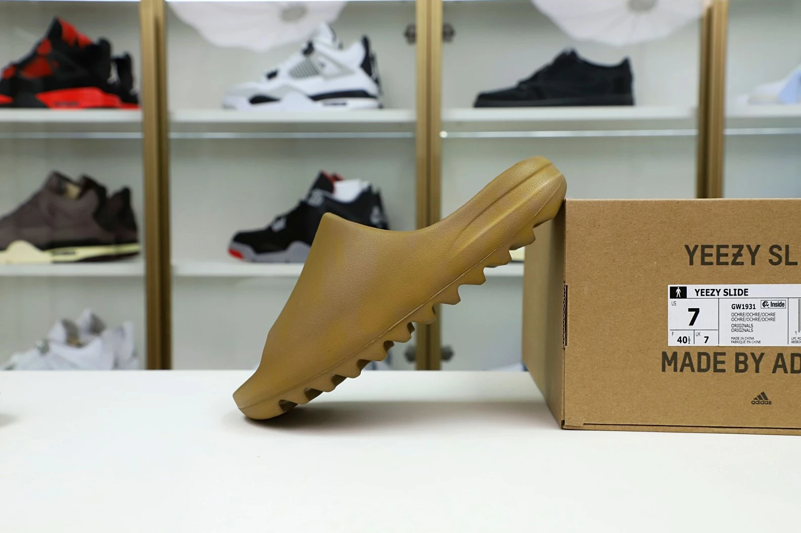 GoodFit Kimikick YEEZY SLIDES GW 51