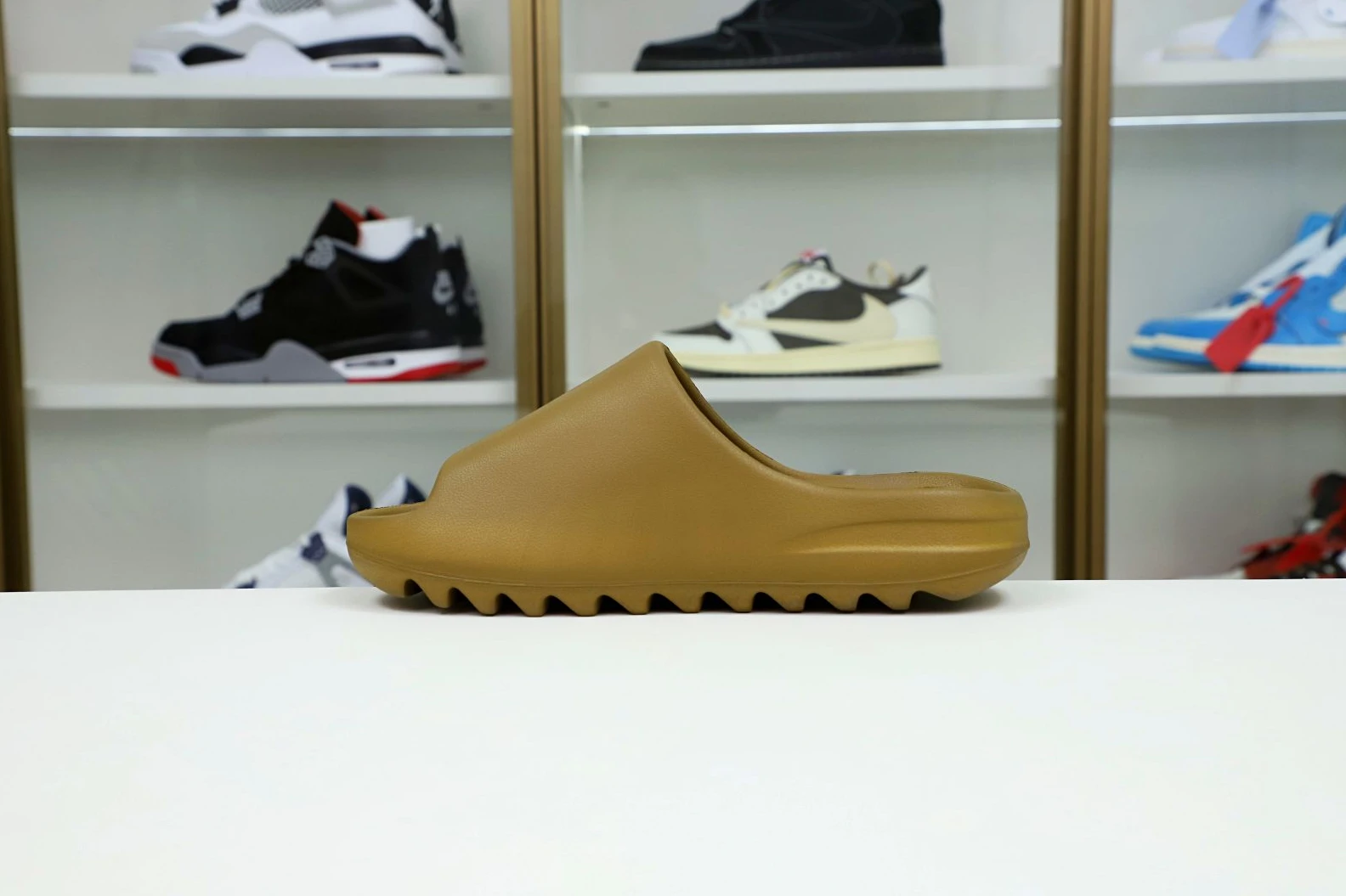 GoodFit Kimikick YEEZY SLIDES GW 51