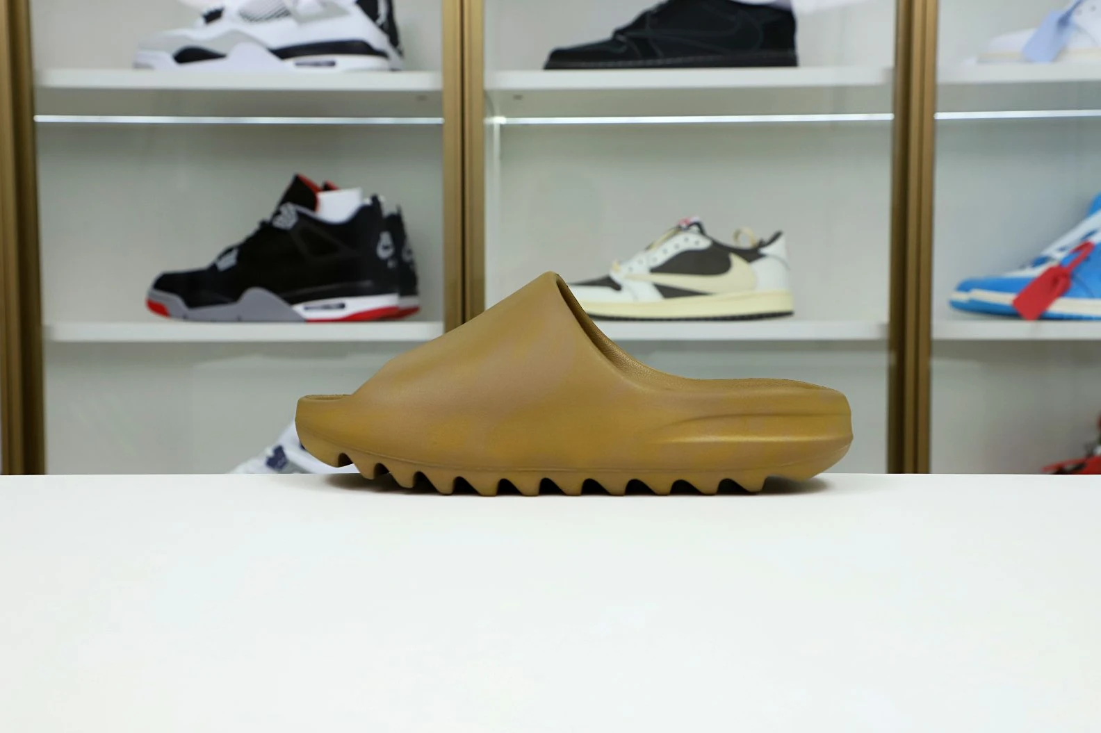 GoodFit Kimikick YEEZY SLIDES GW 51