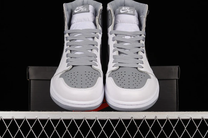 GoodFit air jordan 1 high og “stealth” 555088- 1657