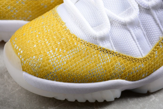 GoodFit air jordan 11 low “yellow snakeskin” ah7860- 1379