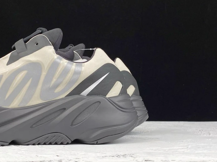 HighQuality Adidas Yeezy Boost 700 MNVN Bone FY 477