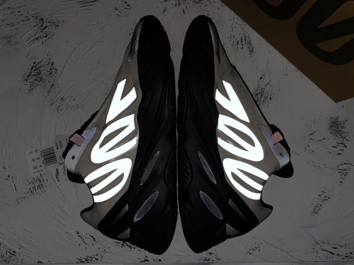 HighQuality Adidas Yeezy Boost 700 MNVN Bone FY 477