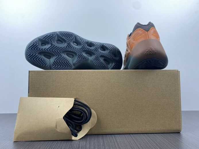 HighQuality Adidas Yeezy Boost 700 V3 Copfade GY 361