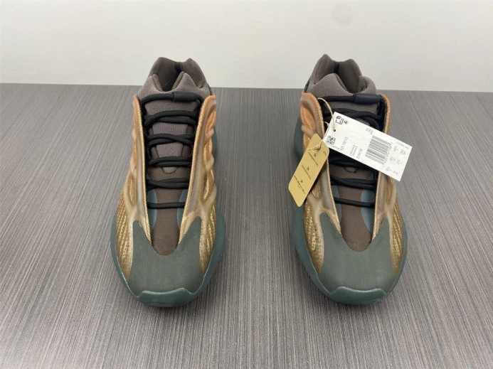 HighQuality Adidas Yeezy Boost 700 V3 Copfade GY 361