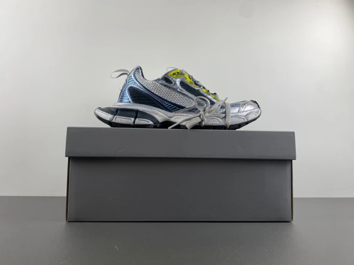 HighQuality BLCG 3XL SNEAKER 734731 W3XL5 2446