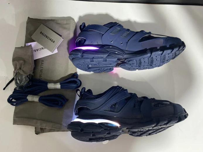 HighQuality BLCG Track Sneaker 542023 W2LA1 2597