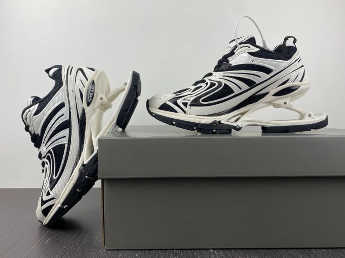 HighQuality BLCG X-Pander SNEAKER 653870 W2RB5 2436