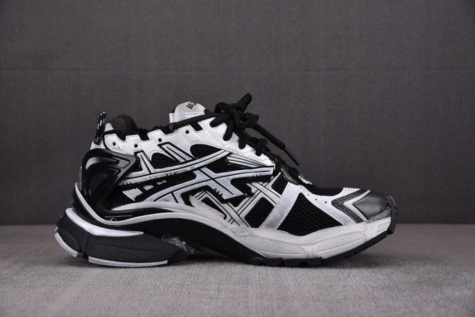 HighQuality Ba*len*cia*ga runner 2195