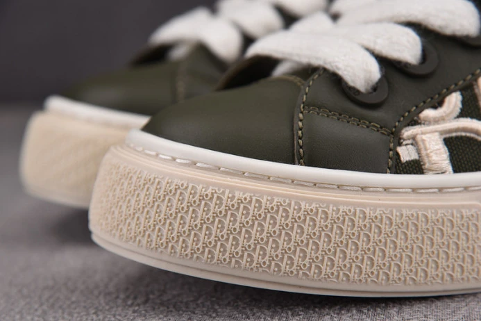 HighQuality DR B33 SNEAKER 2797
