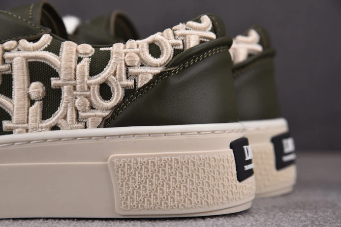 HighQuality DR B33 SNEAKER 2797
