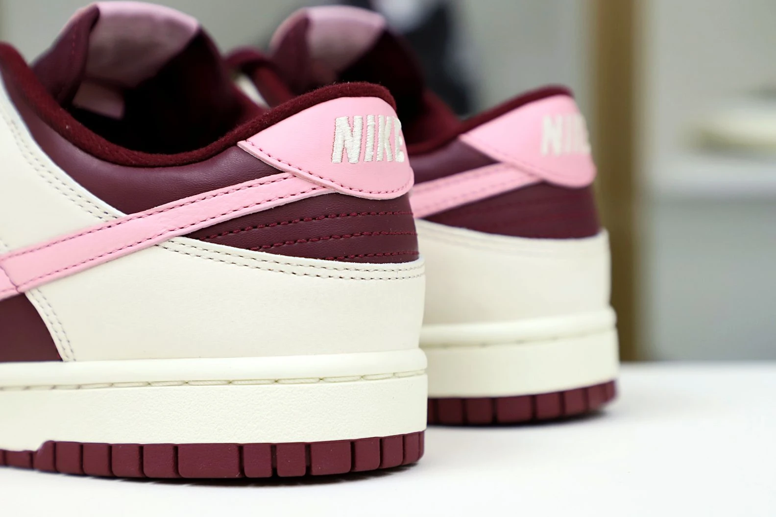 HighQuality Kimikick NIKE DUNK LOW VALENTINE DAY 3481