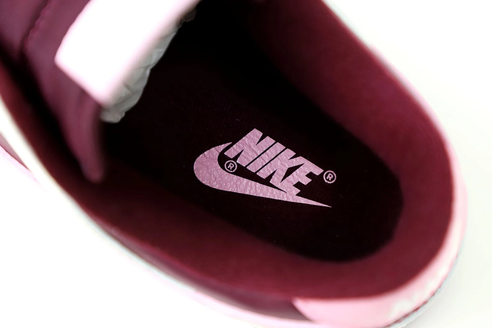 HighQuality Kimikick NIKE DUNK LOW VALENTINE DAY 3481
