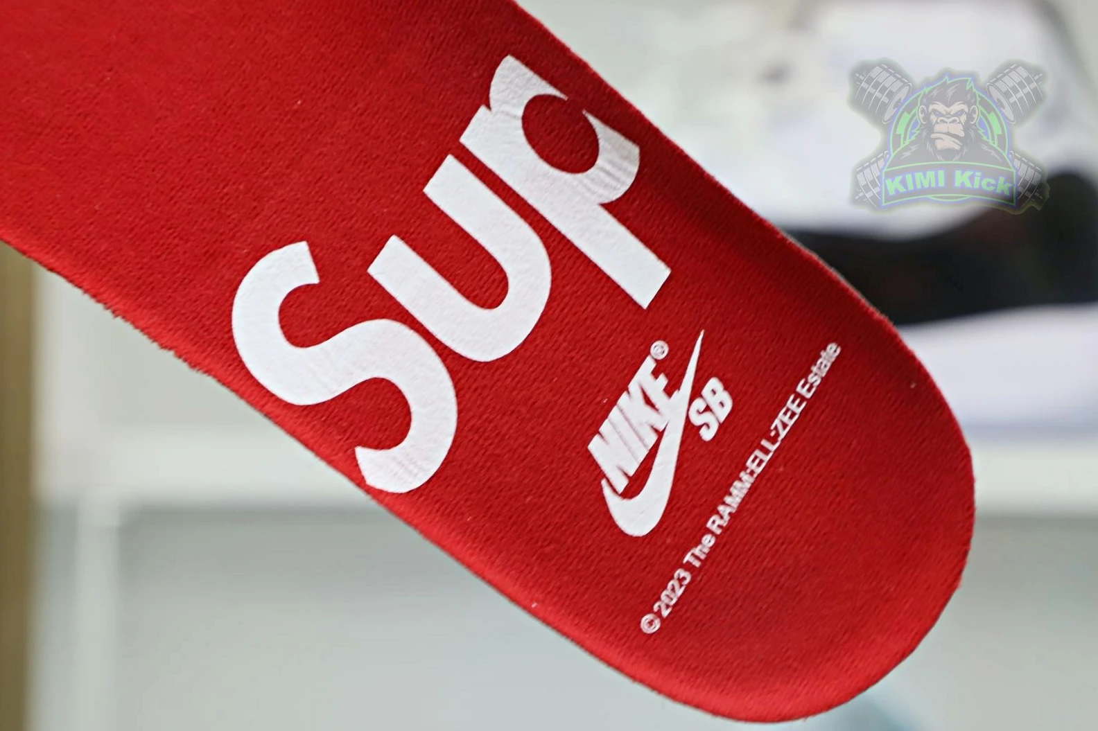 HighQuality Kimikick Supreme xNike SB DunkLow 3464