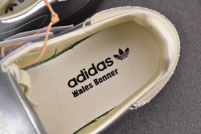 HighQuality ad*s samba wales bonner silver ig 288