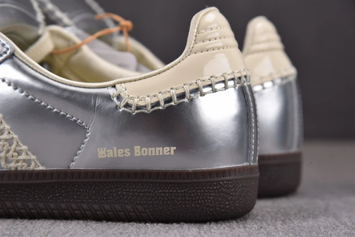 HighQuality ad*s samba wales bonner silver ig 288