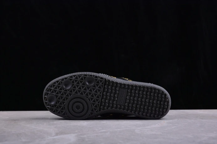 HighQuality ad*s samba wales bonner studded pack black ig 289