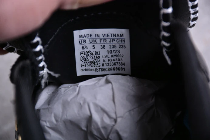 HighQuality ad*s samba wales bonner studded pack black ig 289