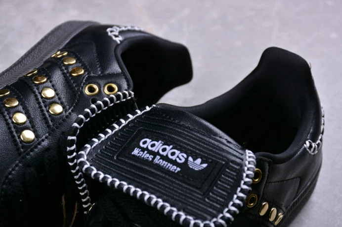 HighQuality ad*s samba wales bonner studded pack black ig 289