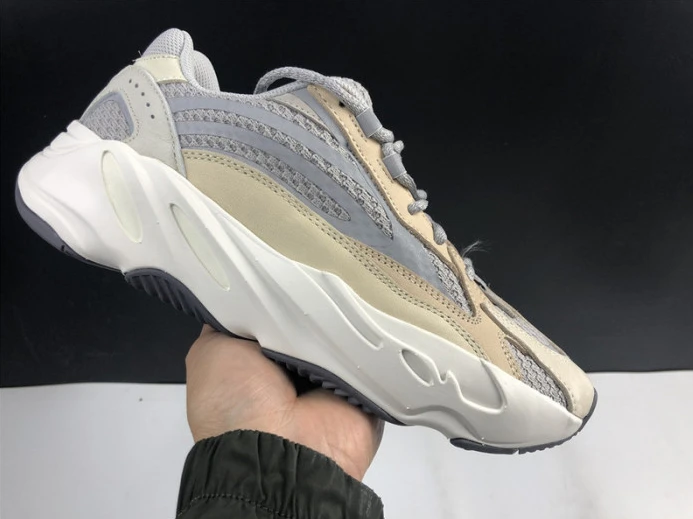 HighQuality ad*s yeezy boost 700 v2 cream gy 184