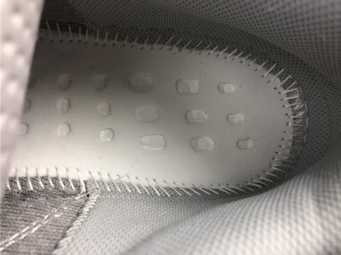 HighQuality ad*s yeezy boost 700 v2 cream gy 184