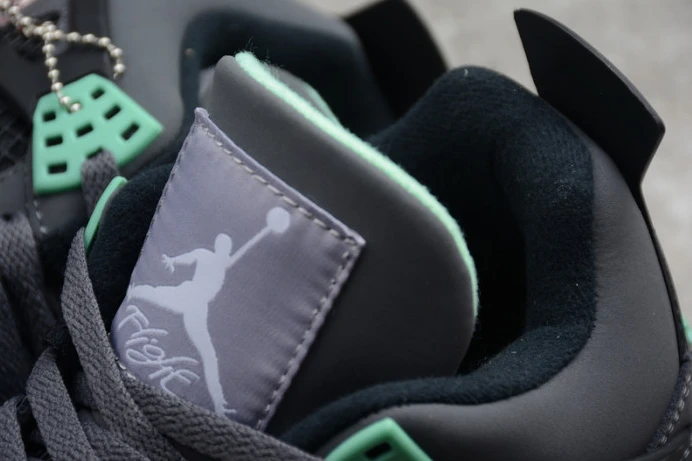 HighQuality air jordan 4 retro ''green glow'' 308497 1696