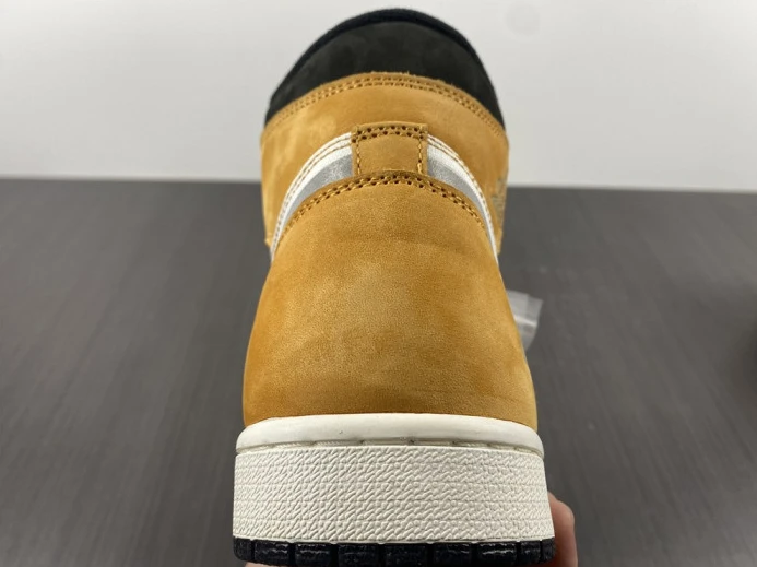 Jordan 1 High Element Gore-Tex Light Curry DB2889- Fashionable 787