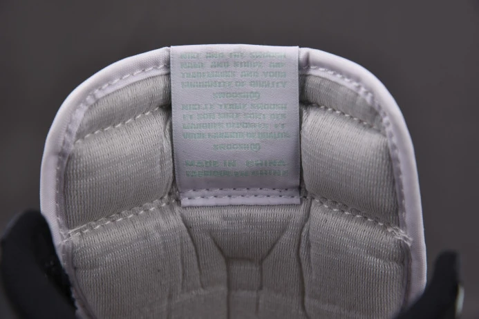 Jordan 1 Retro High Igloo 861428- StreetReady 818