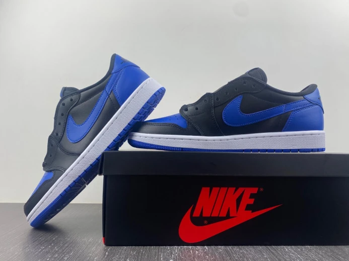 Jordan 1 Retro Low Royal (2015) 705329- Popular 762