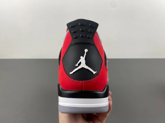 Jordan 4 Retro Toro Bravo 308497- UrbanStyle 1034
