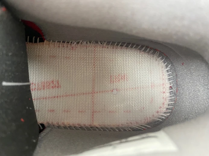 Jordan 4 Retro Toro Bravo 308497- UrbanStyle 1034