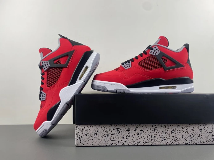 Jordan 4 Retro Toro Bravo 308497- UrbanStyle 1034