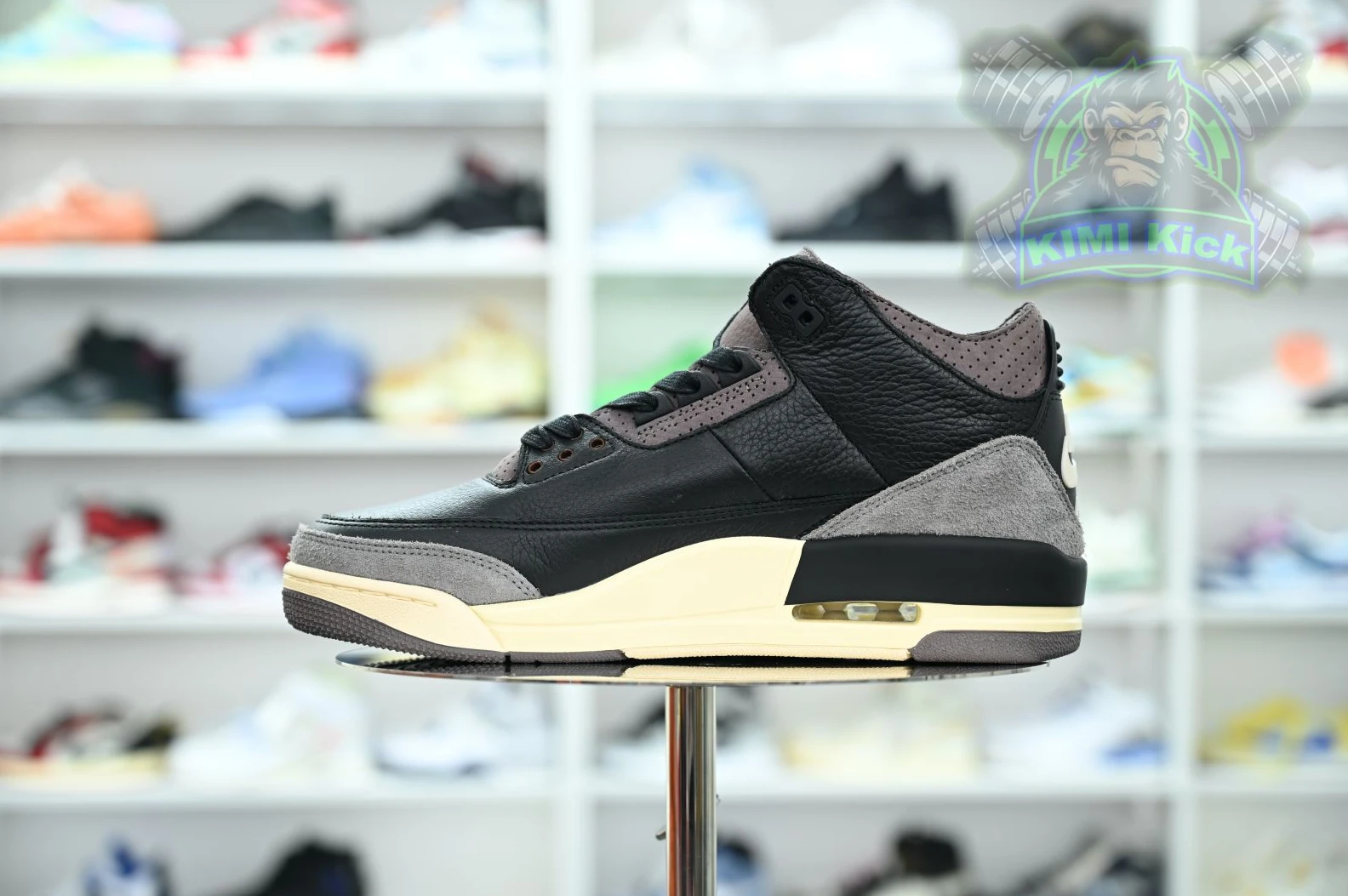 Kimikick A Ma Maniere x Jordan Air Jordan AllSeason 1860
