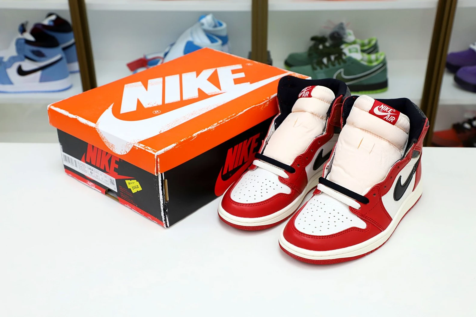Kimikick AIR JORDAN 1 REIMAGINED LOST AND FOUND “CHICAGO” UrbanStyle 2022